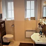 Apartment In The Heart Of *
